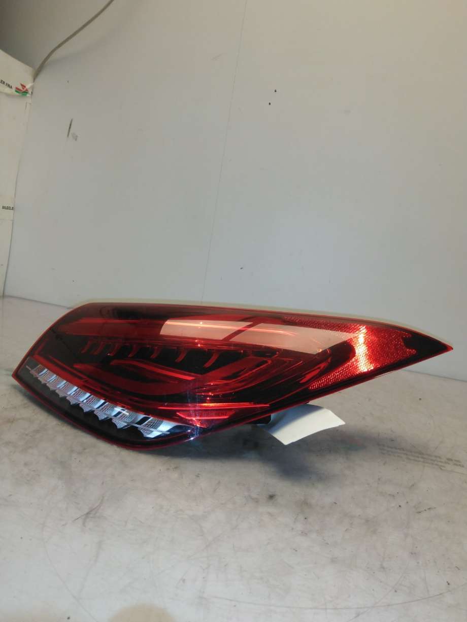 Baklykt høyre til Mercedes CLA 2019-->> (C118) (C118) (MERCEDES|)