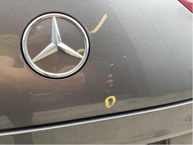 Bakluke sedan til Mercedes CLA 2019-->> (C118) (C118) (MERCEDES|A 118 750 06 00|)