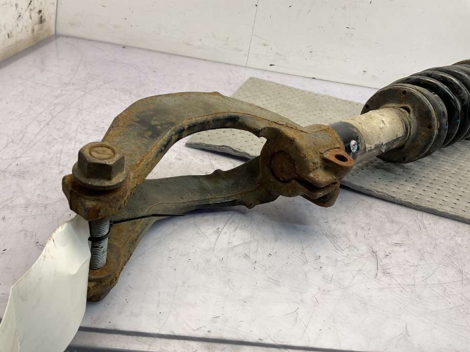 Fjærbein høyre foran til BMW X5 2007-2013 (E70) (E70) (BMW|31 32 6 781 918||3132678191801)