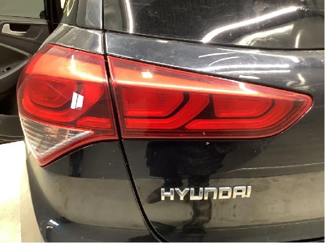 Baklykt venstre til Hyundai i20 2015-2020 (Type II)  (HYUNDAI|92401C 8000|)