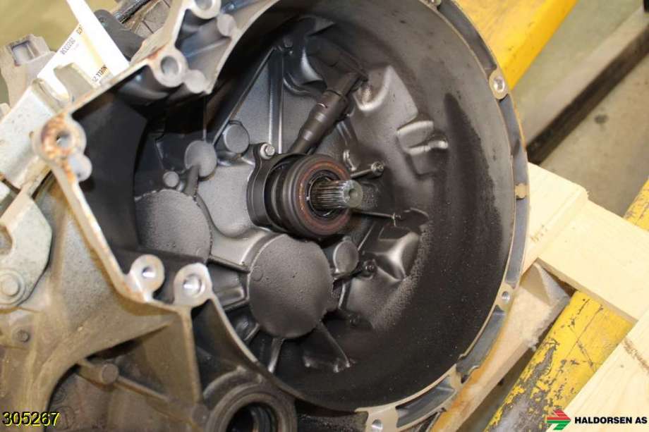 Girkasse manuell 6-trinn til Ford Focus 2011-2014 (Type III, Fase 1)  (FORD|2255924|)