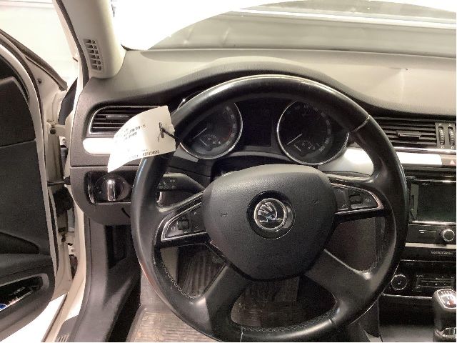 Dashbord til Škoda Superb, 2008-2015 (Type II)  (SKODA|)