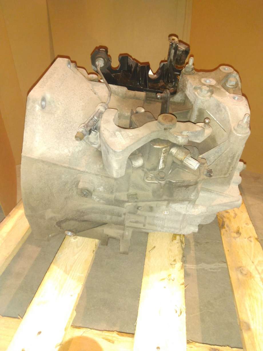 Girkasse manuell 6-trinn til Volvo V70 2007-2013 (Type III, Fase 1) (VOLVO|36051127|)