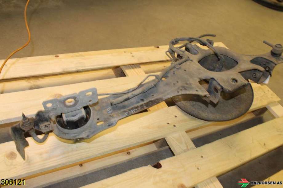 Hjulspindel høyre bak til Volvo V70 2007-2013 (Type III, Fase 1)  (VOLVO|31476188|)