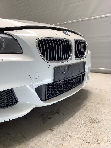 Grill til BMW 5-Serie 2010-2017 (F10/F11) (F10/F11) (BMW|51 13 7 200 727|51 13 7 200 728|)