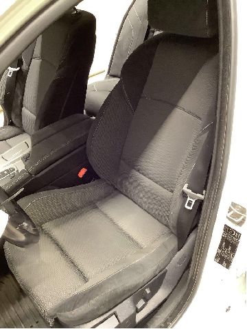 Sete foran venstre til BMW 5-Serie, 2010-2017 (F10/F11) (F10/F11) (BMW|)