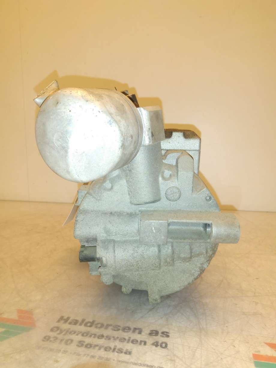Aircondition kompressor til Mercedes GLK 2008-2015 (X204) (X204) (MERCEDES|A 000 830 25 00|)