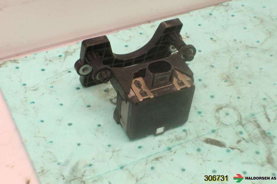 Sensor radar til VW Passat 2015-2019 (Fase 1) (B8) (B8) (VOLKSWAGEN|3Q0 907 561 C|)