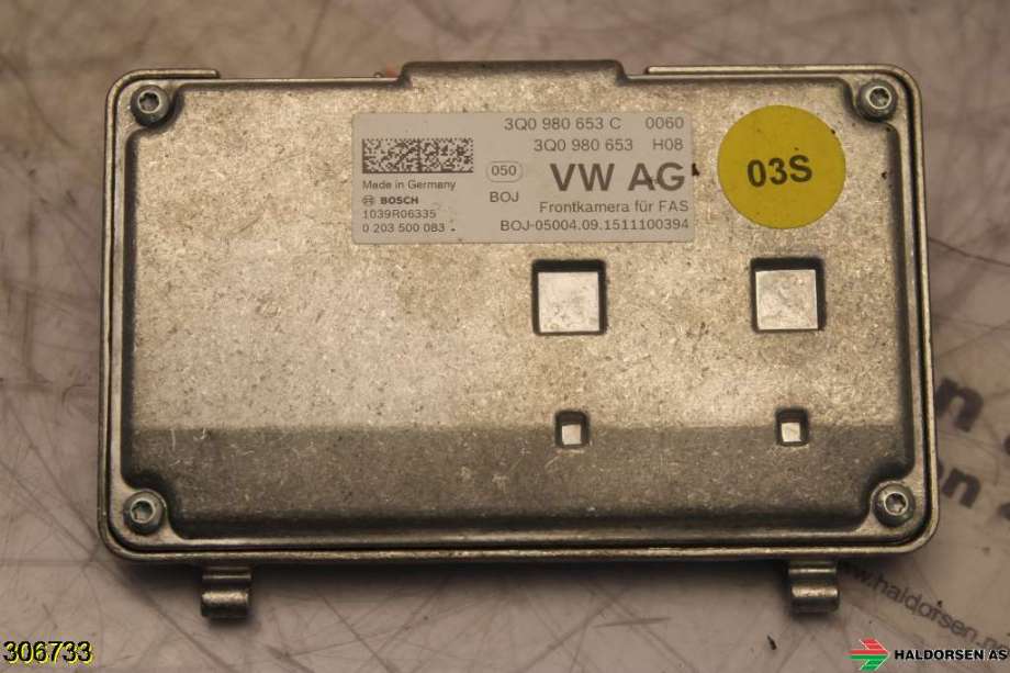 Sensor radar til VW Passat 2015-2019 (Fase 1) (B8) (B8) (VOLKSWAGEN|3Q0 980 653 F|)