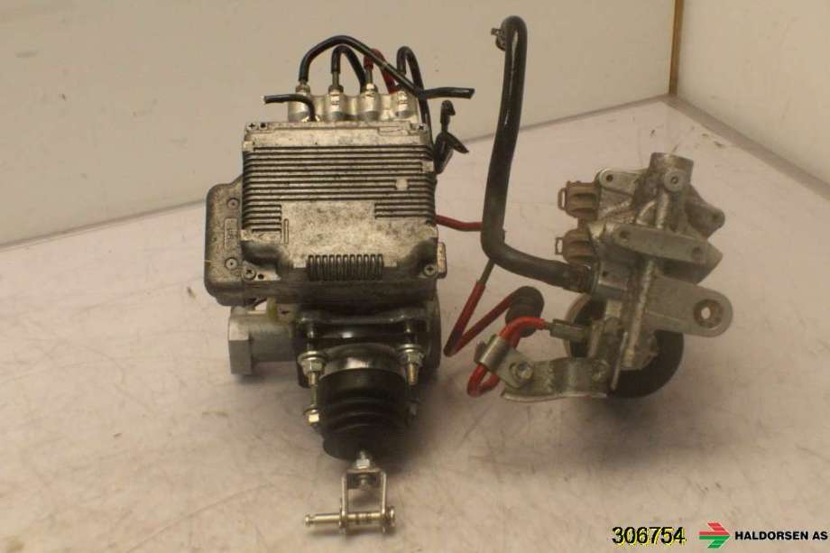 ABS sentral til Toyota Auris 2013-2015 (Type II, Fase 1)  (TOYOTA|4707012020|)