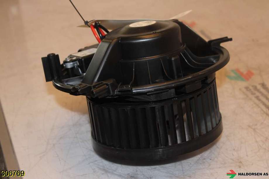 Varmeapparat motor til VW Passat 2015-2019 (Fase 1) (B8) (B8) (VOLKSWAGEN|3Q1 819 021|)