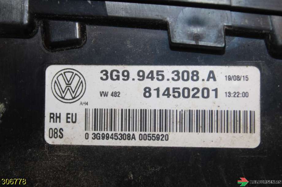 Baklykt høyre indre til VW Passat 2015-2019 (Fase 1) (B8) (B8) (VOLKSWAGEN|3G9 945 308 E|)