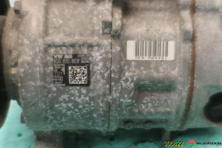 Aircondition kompressor til VW Passat 2015-2019 (Fase 1) (B8) (B8) (VOLKSWAGEN|5Q0 820 803 K|)