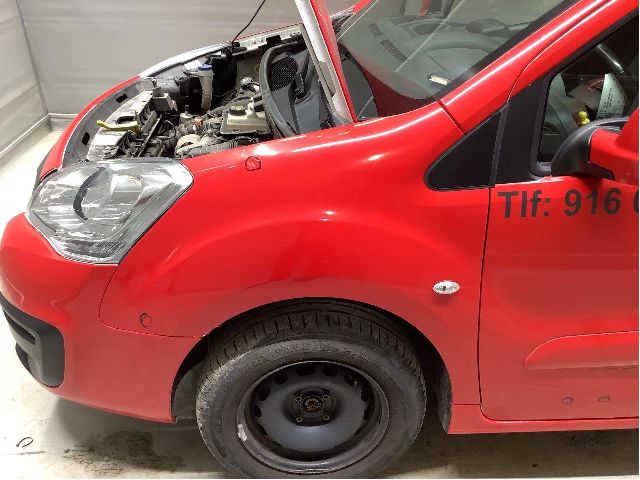 Skjerm venstre foran til Peugeot Partner 2015-2019 (Type II, Fase 2) (PEUGEOT|7840 W2|)