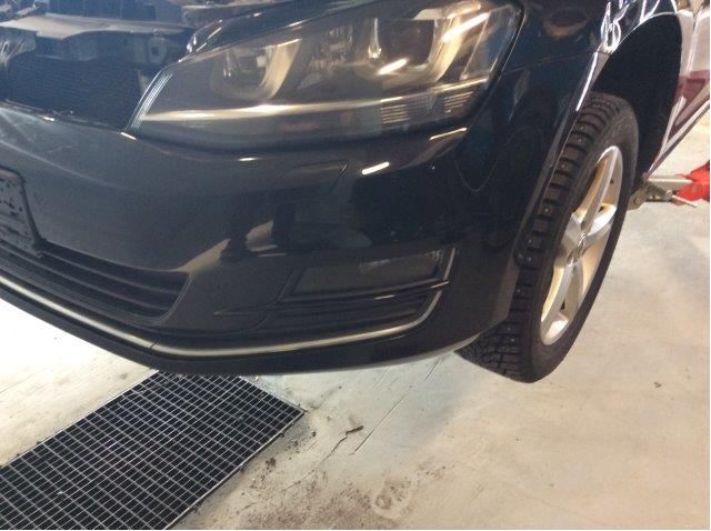 Tåkelykt venstre foran til VW Golf VII 2012-2017 (Fase 1)  (VOLKSWAGEN|5G0 941 661 D|)