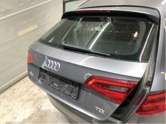 Bakluke combi til Audi A3 2012-2016 (Type III, Fase 1)  (AUDI|8V4 827 025 D|)