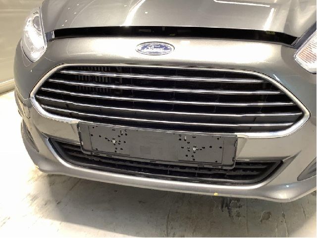 Grill til Ford Fiesta, 2013-2017 (Type VI, Fase 2)  (FORD|C1BB-17B968-AA5YZ9)