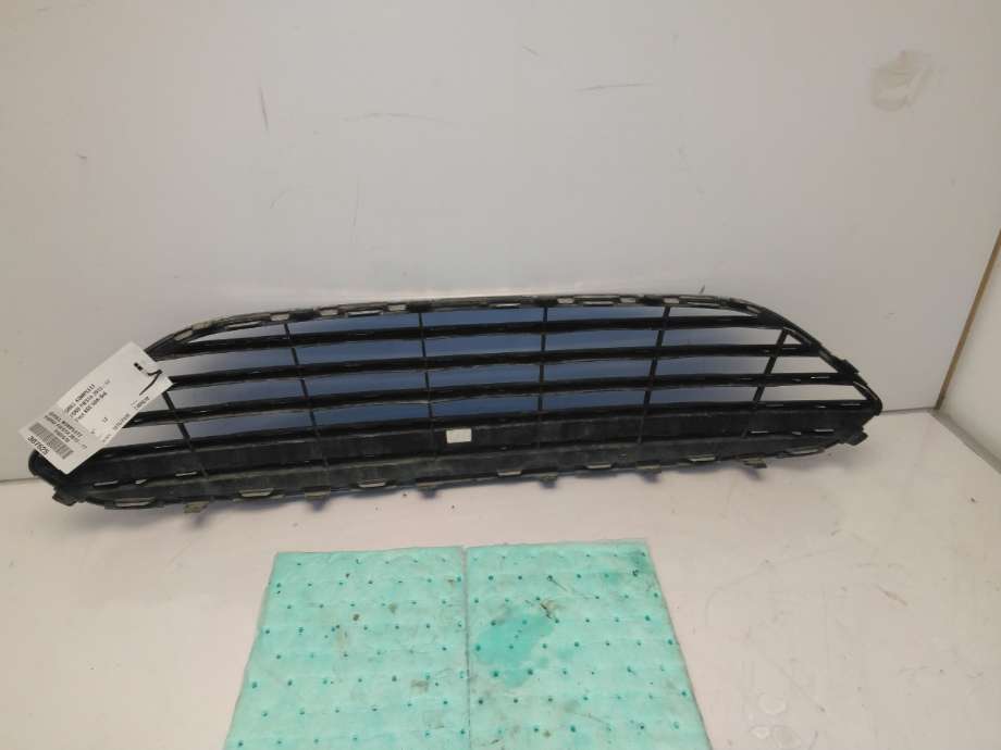 Grill til Ford Fiesta 2013-2017 (Type VI, Fase 2)  (FORD|C1BB-17B968-AA5YZ9|1778257|)