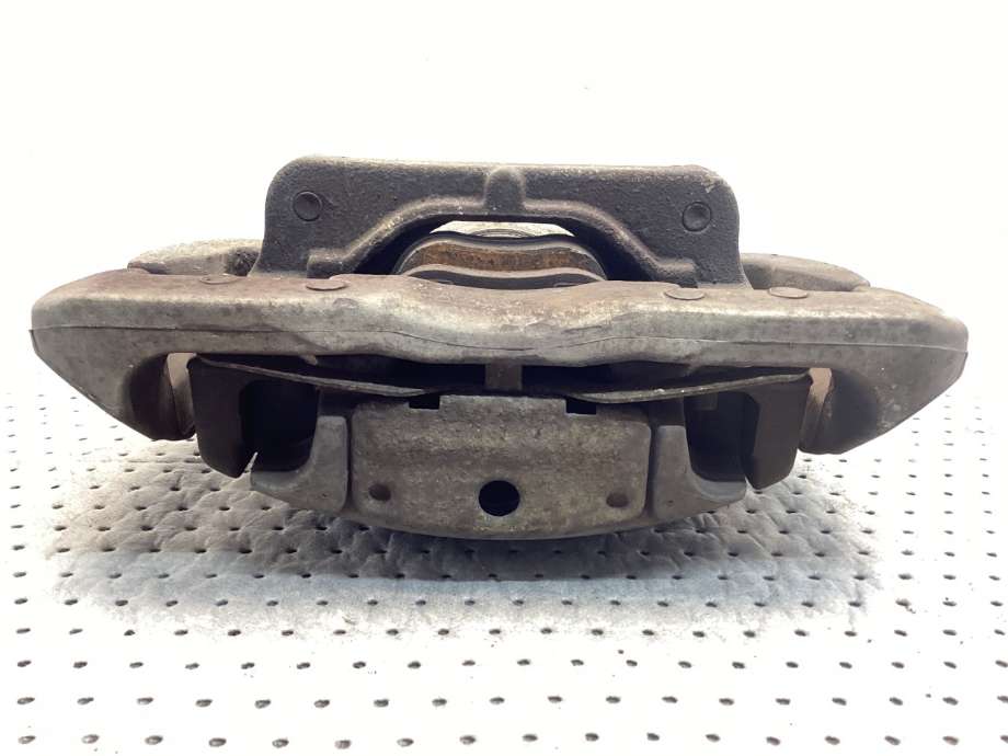 Bremsecaliper høyre foran til BMW 5-Serie 2003-2010 (E60/E61) (E60/E61) (BMW|34 11 6 766 558|)