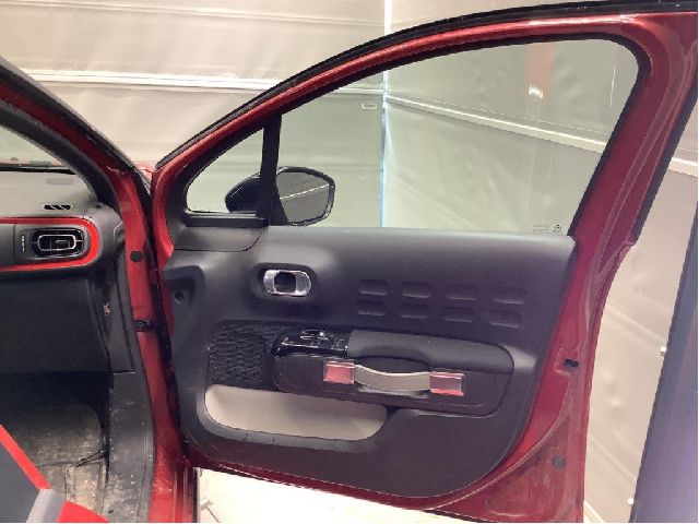 Dør høyre foran til Citroën C3 2016-->> (Type III) (CITROEN|98 126 741 80|)