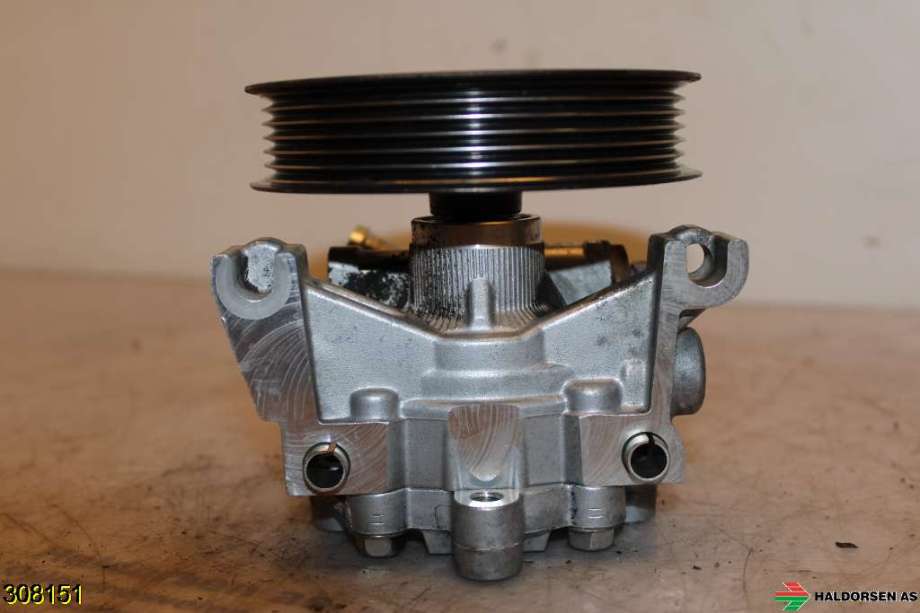Servo pumpe mekanisk til Ford Transit Connect 2009-2013 (Type I, Fase 2)  (FORD|5125207|)
