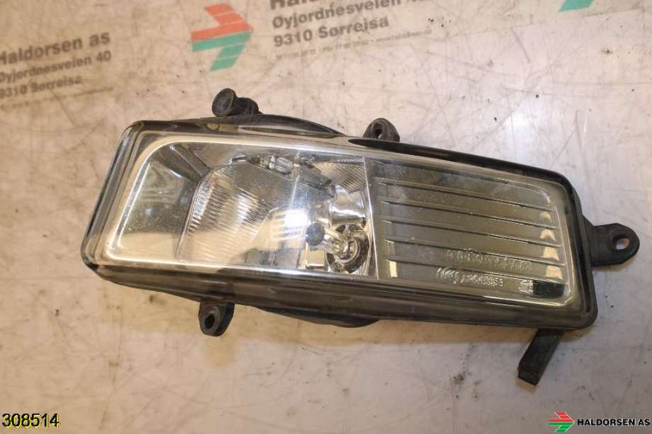 Tåkelykt venstre foran til Audi A6 2008-2011 (Type III, Fase 2) (C6) (C6) (AUDI|4F0 941 699 B|)