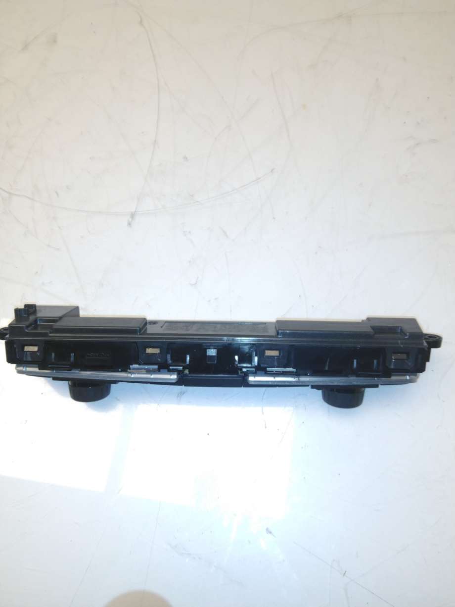 Varmeapparat betjening til BMW 1-Serie 2011-2015 (Fase 1) (F20/F21) (F20/F21) (BMW|)