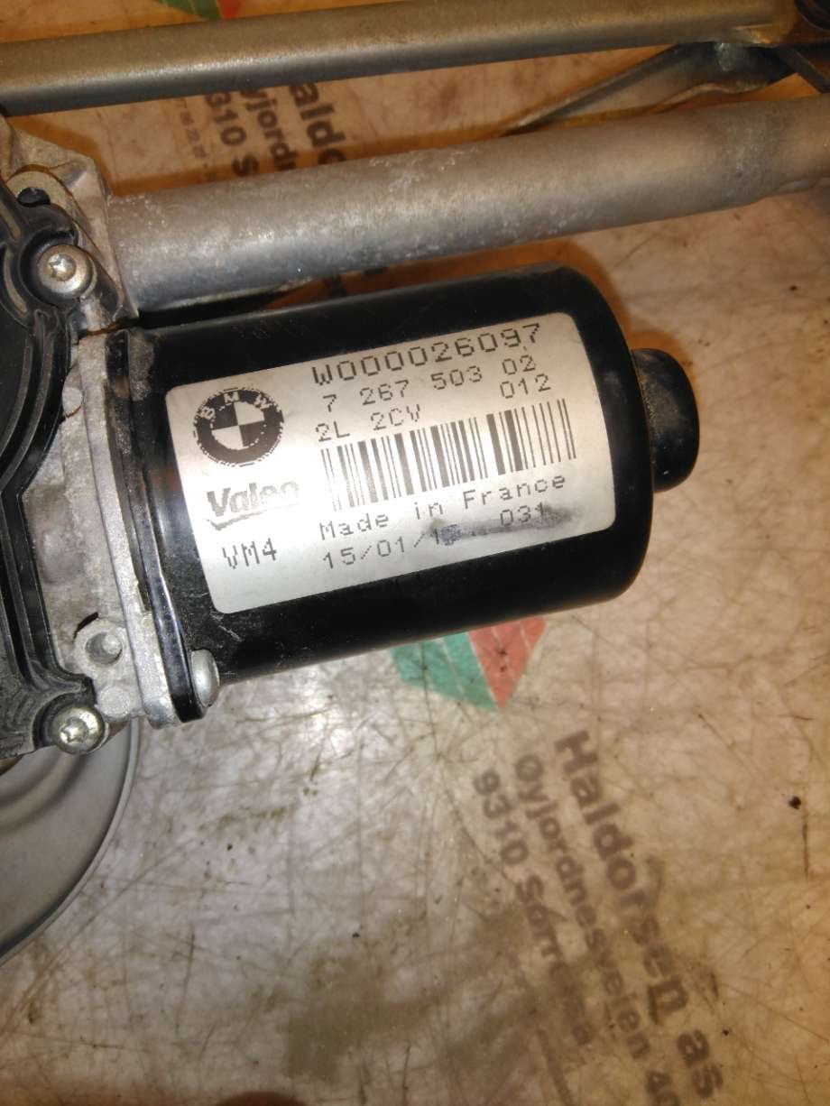 Viskermotor frontrute til BMW 1-Serie 2011-2015 (Fase 1) (F20/F21) (F20/F21) (BMW|61 61 7 239 510|)