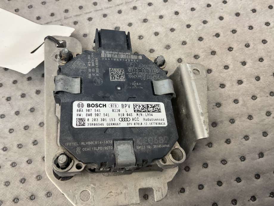 Sensor radar til Audi Q5 2017-->> (Type II)  (AUDI|80A 907 541|VENSTRE|)