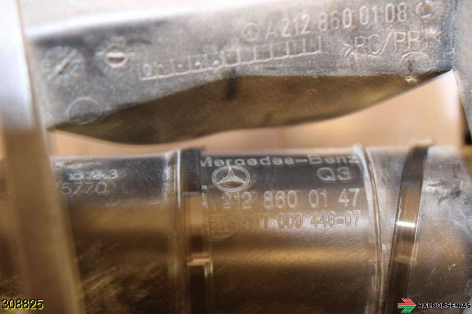 Lyktespylerdyse til Mercedes E-Klasse 2009-2013 (Fase 1) (W212) (W212) (MERCEDES|A 210 860 01 47|)