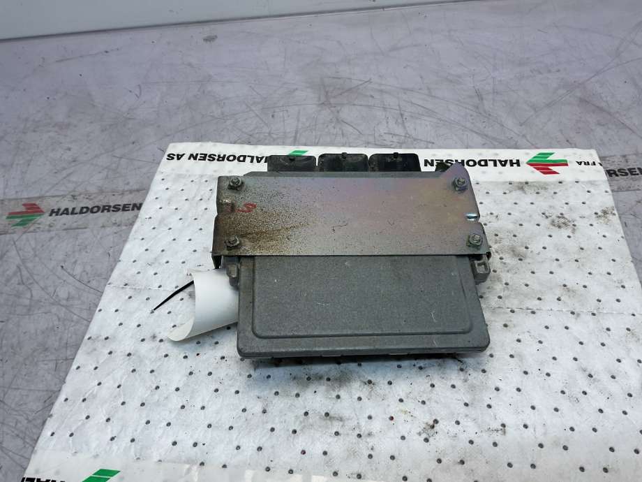 Styreenhet motor til Peugeot 4008 2012-2017  (PEUGEOT|96 789 931 80|)
