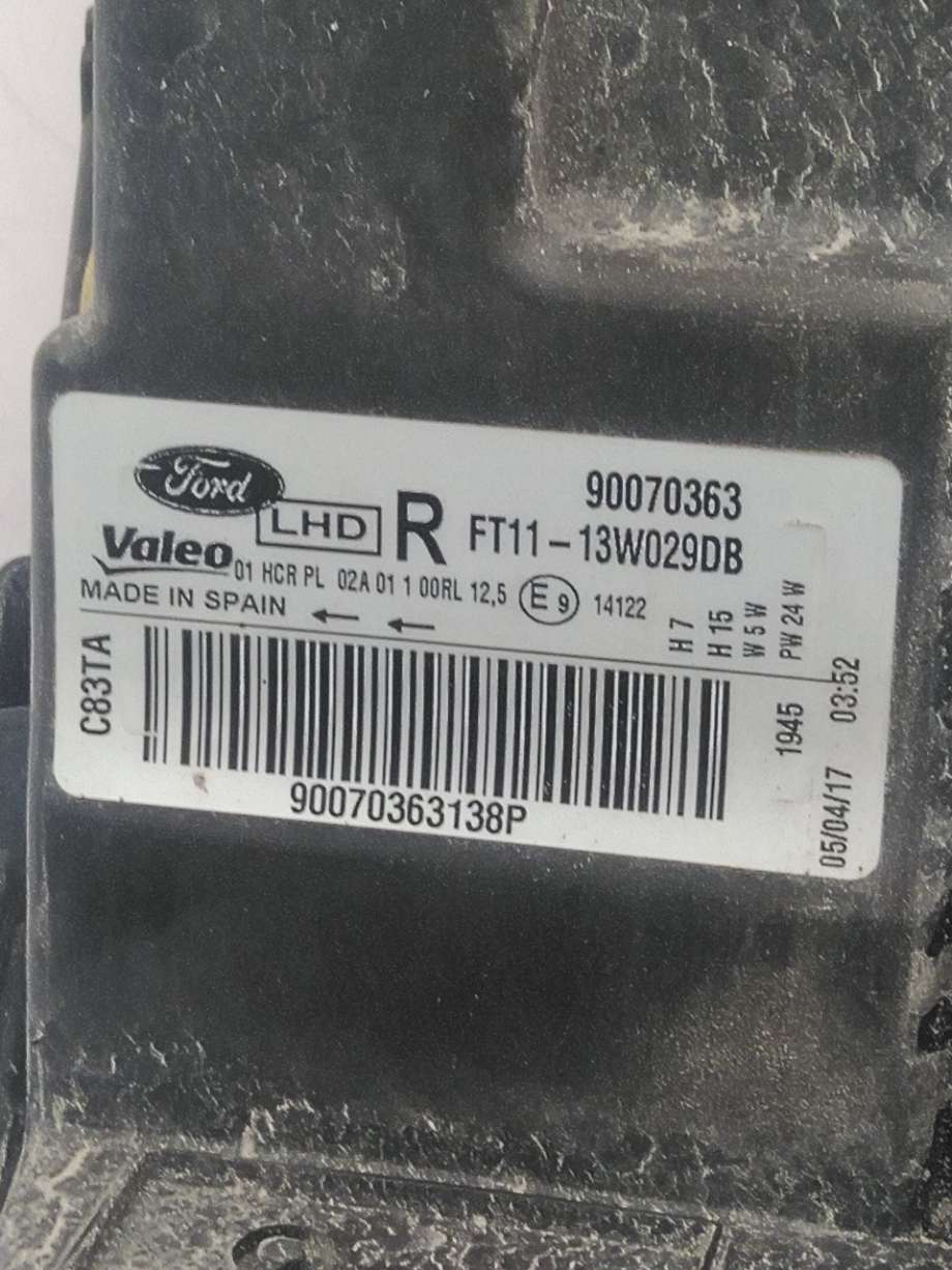 Frontlykt høyre halogen til Ford Transit Connect 2013-2018 Type II, Fase 1  (FORD|1949633|)