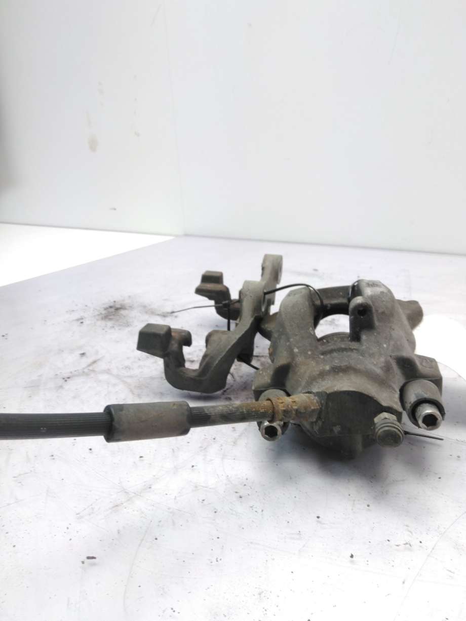 Bremsecaliper venstre bak til Mercedes E-Klasse 2009-2013 (Fase 1) (W212) (W212) (A 212 423 00 81|)