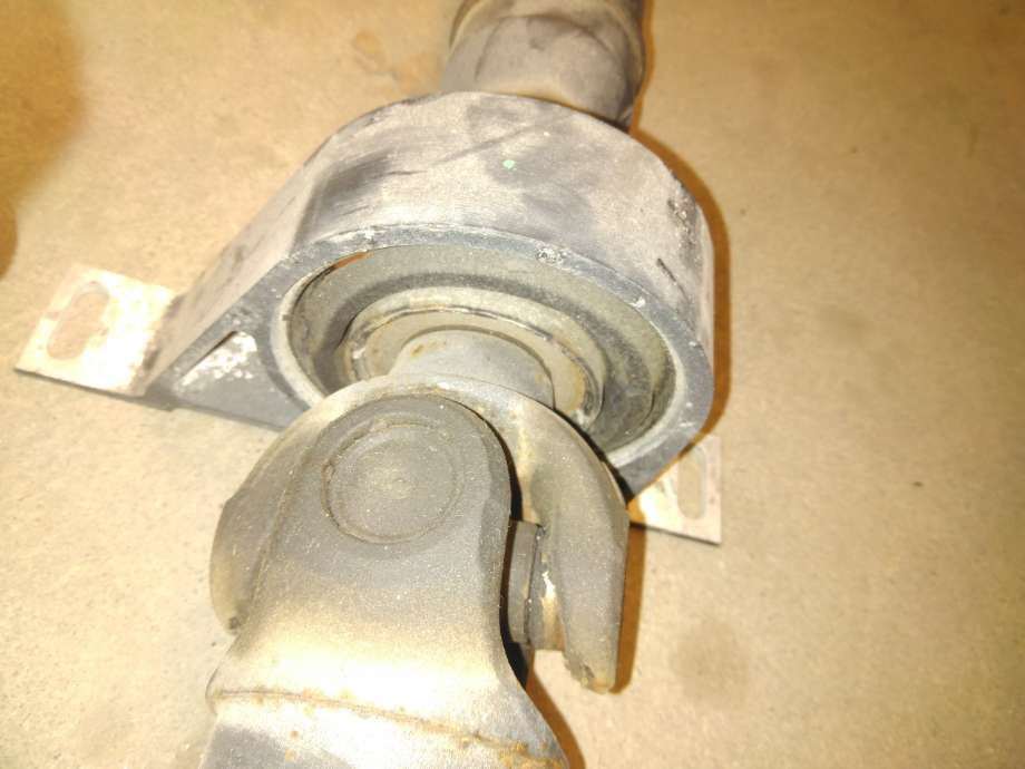 Mellomaksel til Mercedes E-Klasse 2009-2013 (Fase 1) (W212) (W212) (A 212 410 23 16|)