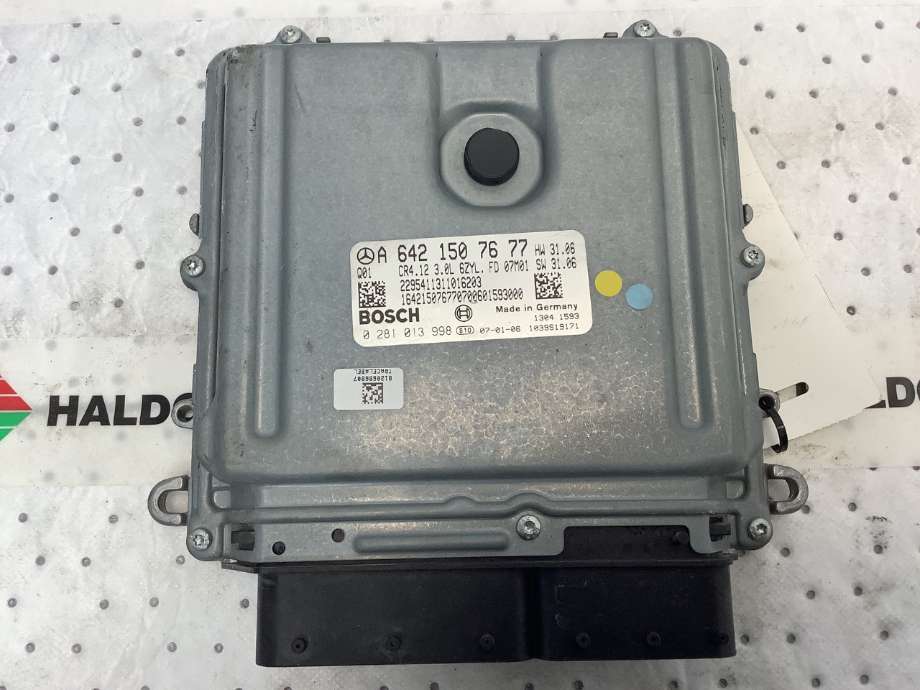 Styreenhet motor til Mercedes E-Klasse 2006-2009 (Fase 2) (W211) (W211) (MERCEDES|A 642 150 76 77|)