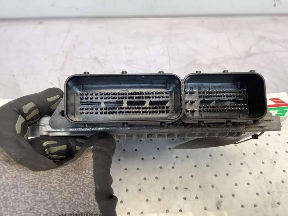 Styreenhet motor til Mercedes E-Klasse 2006-2009 (Fase 2) (W211) (W211) (MERCEDES|A 642 150 76 77|)