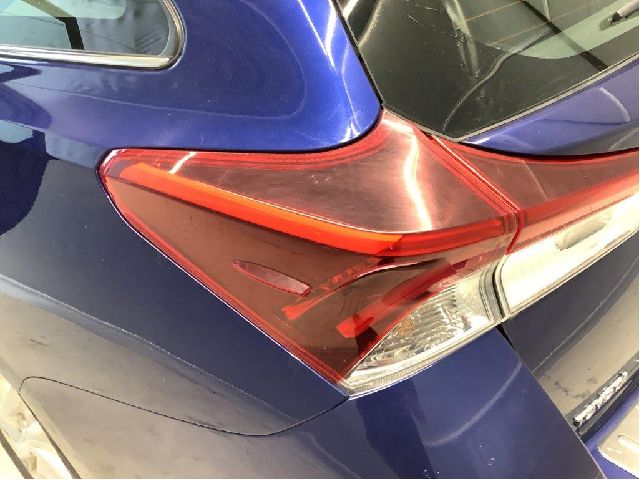 Baklykt venstre til Toyota Auris 2015-2019 (Type II, Fase 2)  (TOYOTA|8156102A51|)