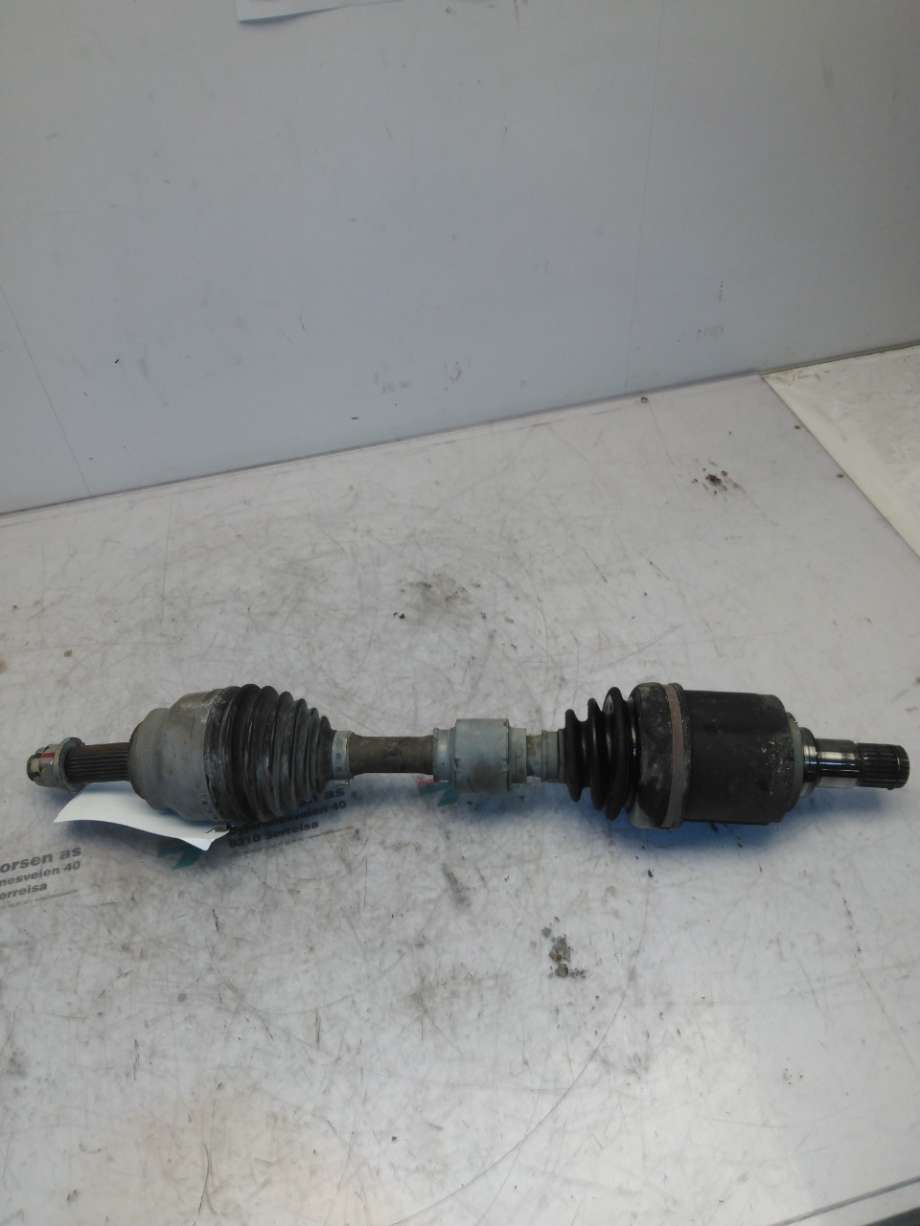 Drivaksel venstre foran til Mitsubishi Outlander 2010-2012 (Type II, Fase 2)  (MITSUBISHI|3815A075|)