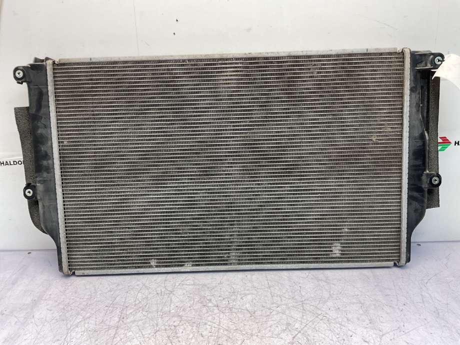 Radiator (manuell gir) til Toyota RAV4 2009-2013 (Type III, Fase 2)  (TOYOTA|1640026420|)