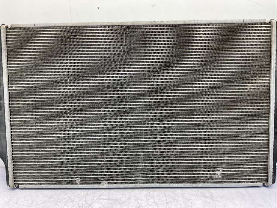 Radiator (manuell gir) til Toyota RAV4 2009-2013 (Type III, Fase 2)  (TOYOTA|1640026420|)