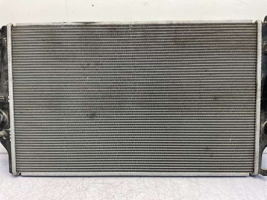 Radiator (manuell gir) til Toyota RAV4 2009-2013 (Type III, Fase 2)  (TOYOTA|1640026420|)