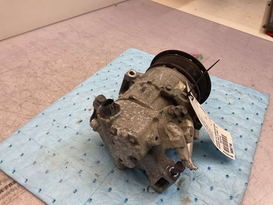 Aircondition kompressor til Toyota RAV4 2009-2013 (Type III, Fase 2)  (TOYOTA|8831042250|)