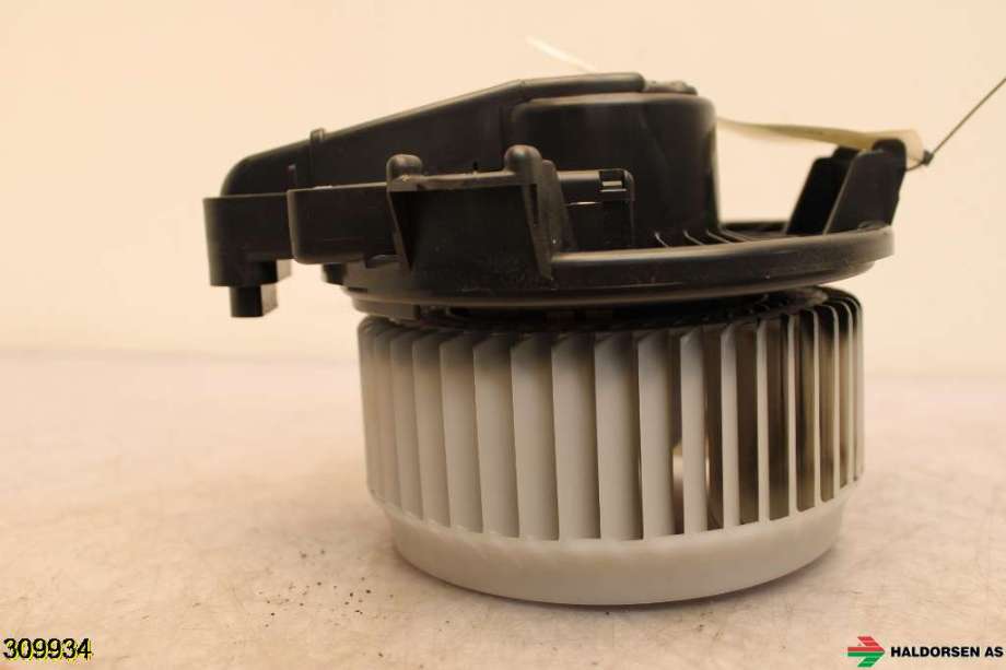 Varmeapparat motor til Toyota RAV4 2009-2013 (Type III, Fase 2)  (TOYOTA|8710342101|)