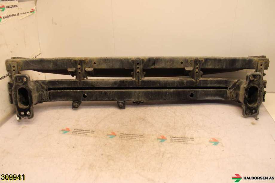 Støtfangerforsterkning foran til Toyota RAV4 2009-2013 (Type III, Fase 2)  (TOYOTA|5261842040|)