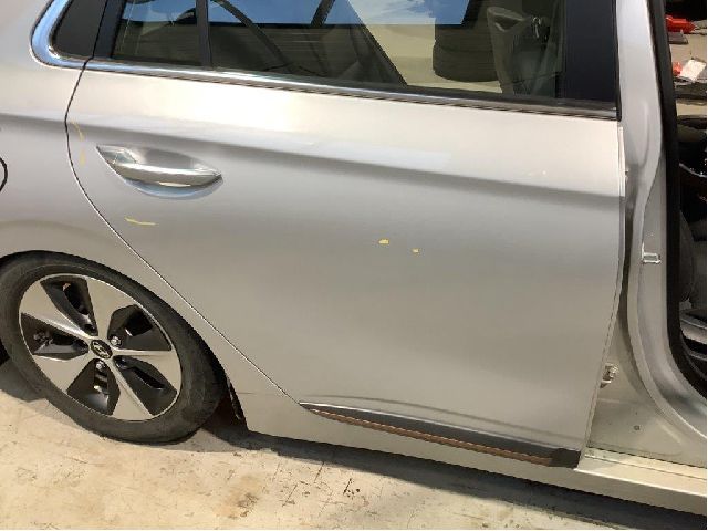 Dør høyre bak til Hyundai Ioniq Electric 2016-2019 (Fase 1)  (HYUNDAI|77004G 2010|)