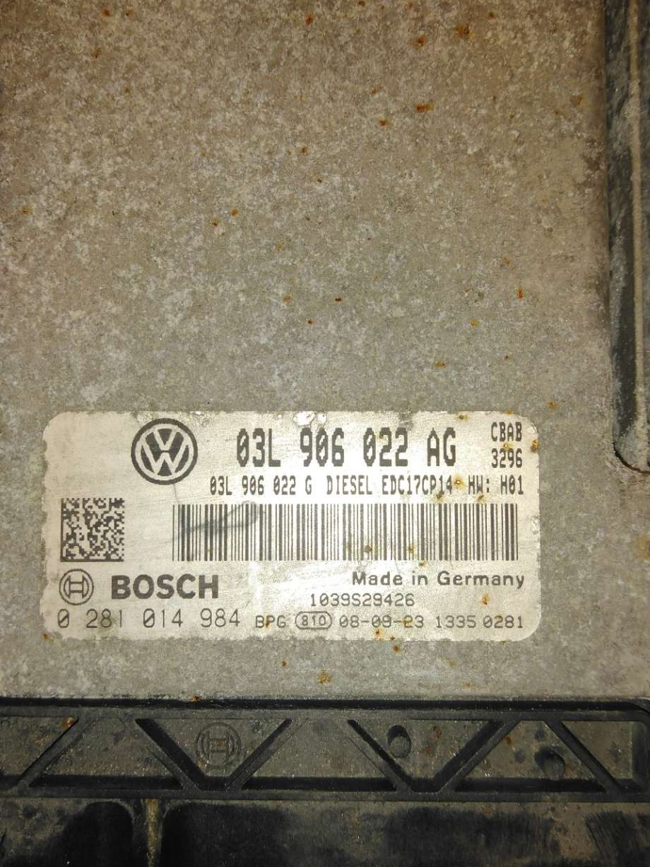 Styreenhet motor til VW Golf VI 2008-2012  (VOLKSWAGEN|03L 906 022 AG|)