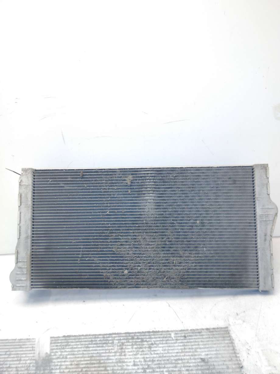 Radiator (automat gir) til BMW 5-Serie 2010-2017 (F10/F11) (F10/F11) (BMW|17 11 8 509 175|)
