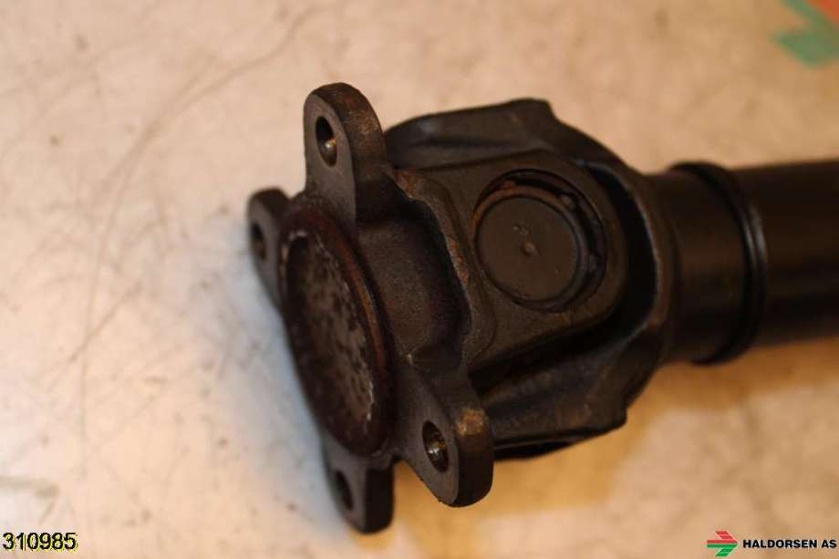 Mellomaksel fremre til BMW 5-Serie 2010-2017 (F10/F11) (F10/F11) (BMW|26 20 8 628 043|)