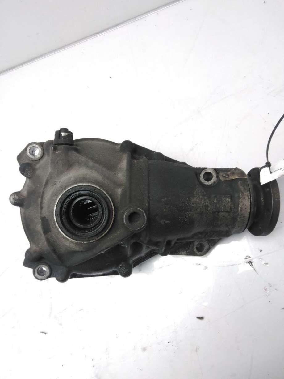 Kardang til BMW 5-Serie 2010-2017 (F10/F11) (F10/F11) (BMW|31 50 7 648 881|)