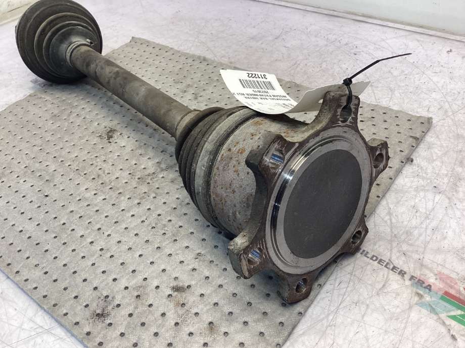 Drivaksel høyre bak til Nissan Pathfinder 2010-2014 (Fase 2) (R51) (R51) (NISSAN|)